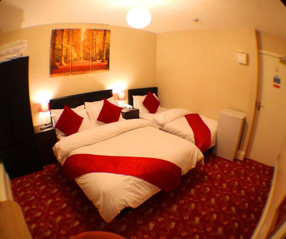 Edgerton Hotel Huddersfield Bagian luar foto
