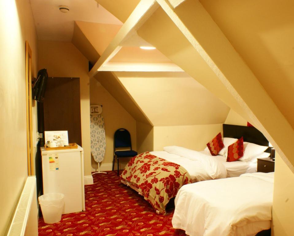 Edgerton Hotel Huddersfield Bagian luar foto