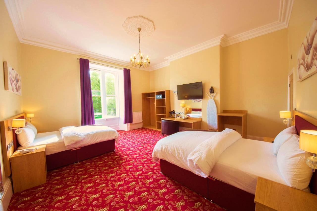 Edgerton Hotel Huddersfield Bagian luar foto